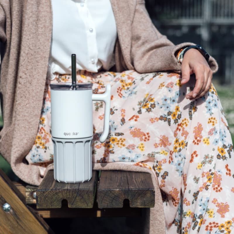 Kubek Umi termiczny ze stali nierdzewnej 720ml słomką silikonową podstawką