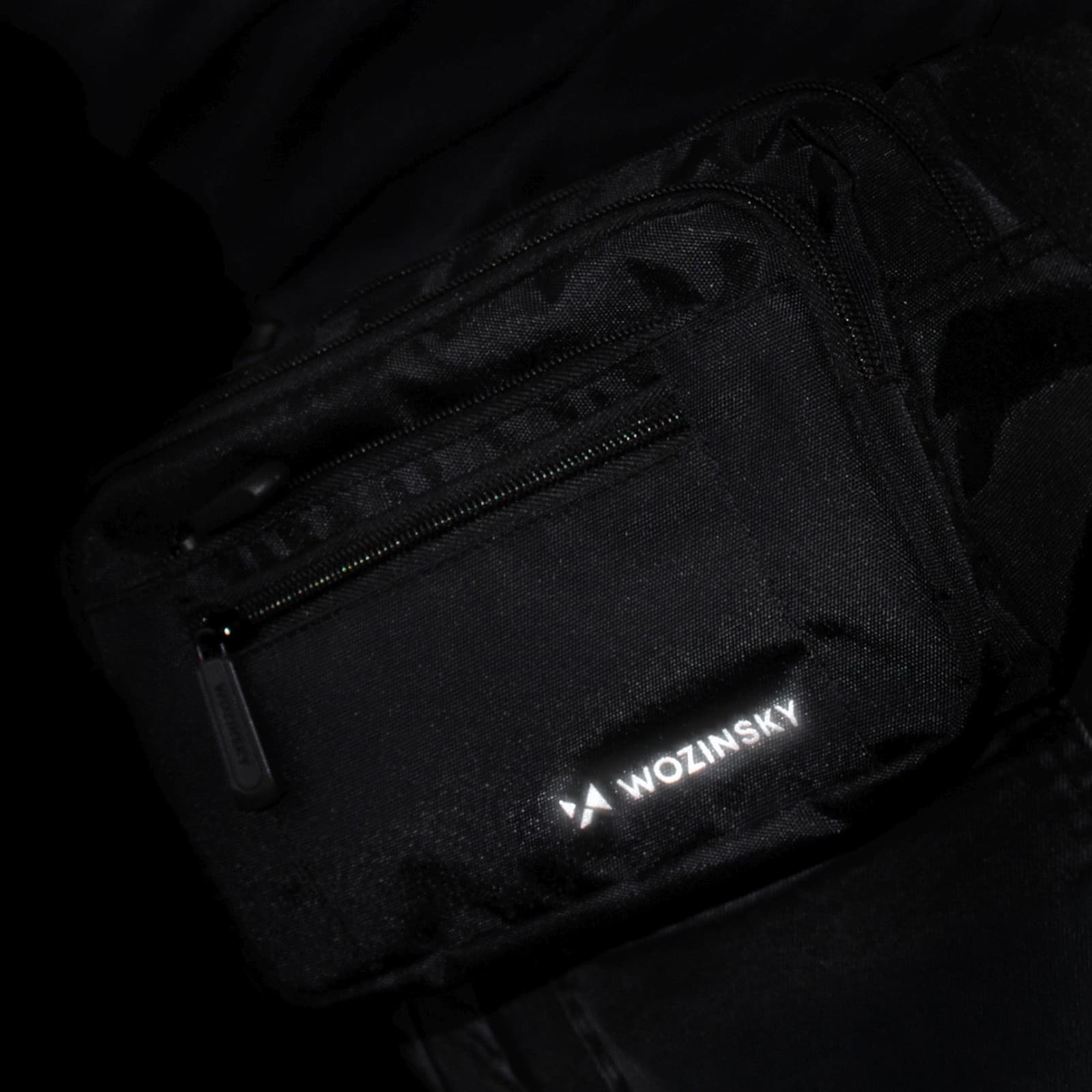 Saszetka nerka biodrowa na ramię unisex regulowany pasek wodoodporna - czarna