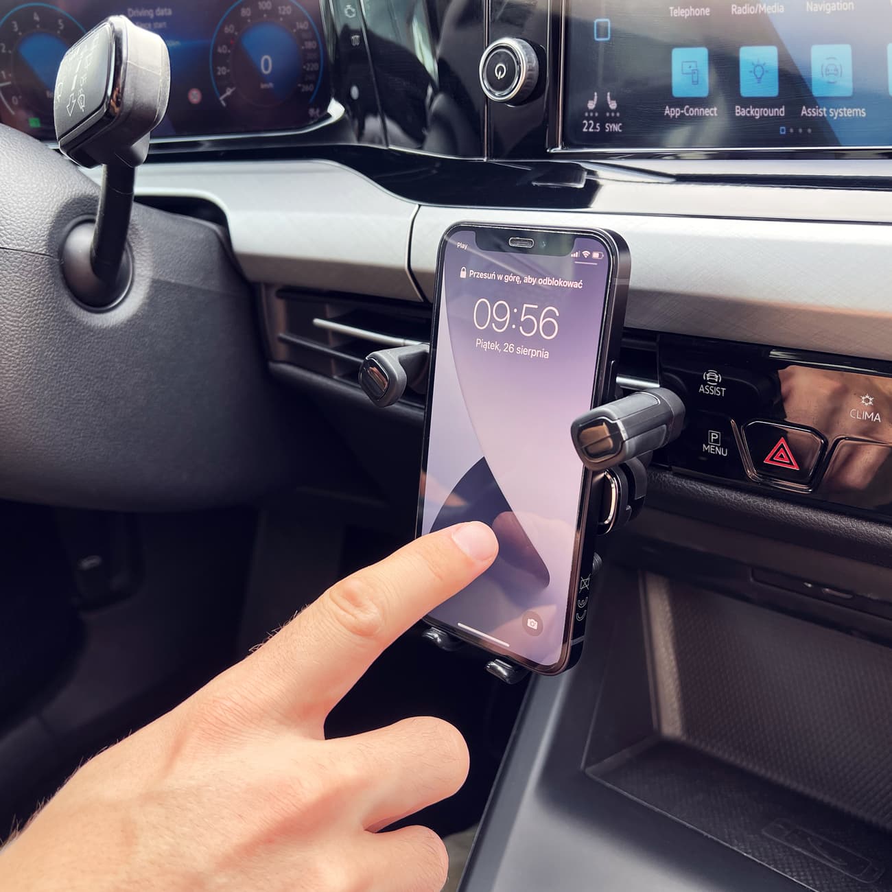 Uchwyt grawitacyjny na telefon kratkę w samochodzie czarny