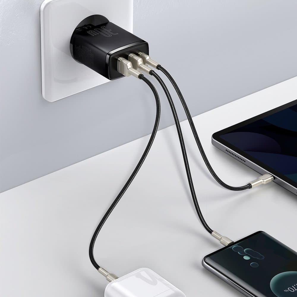 Compact sieciowa 2x USB USB-C 30W 3A PD QC czarny